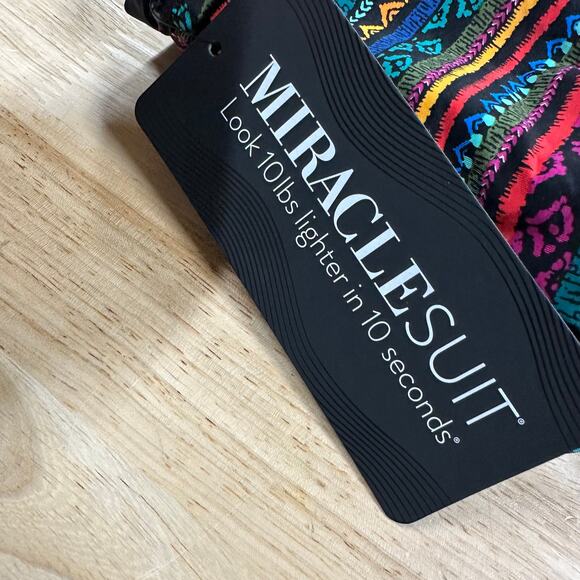 Miraclesuit NWT Love Knot Tankini Top in Raya De Sol Size 16 Underwire Bra Top - Picture 6 of 10